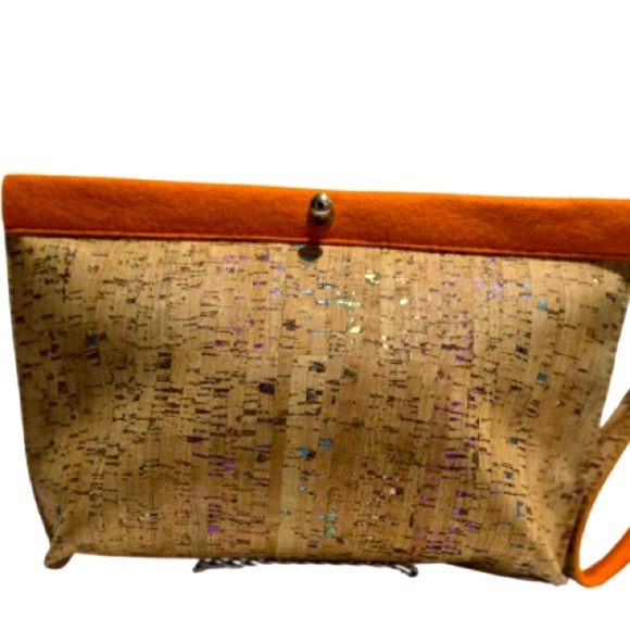 Posh Felt Cork and Felt Cosmetic/Accessory Bag. - Picture 2 of 6